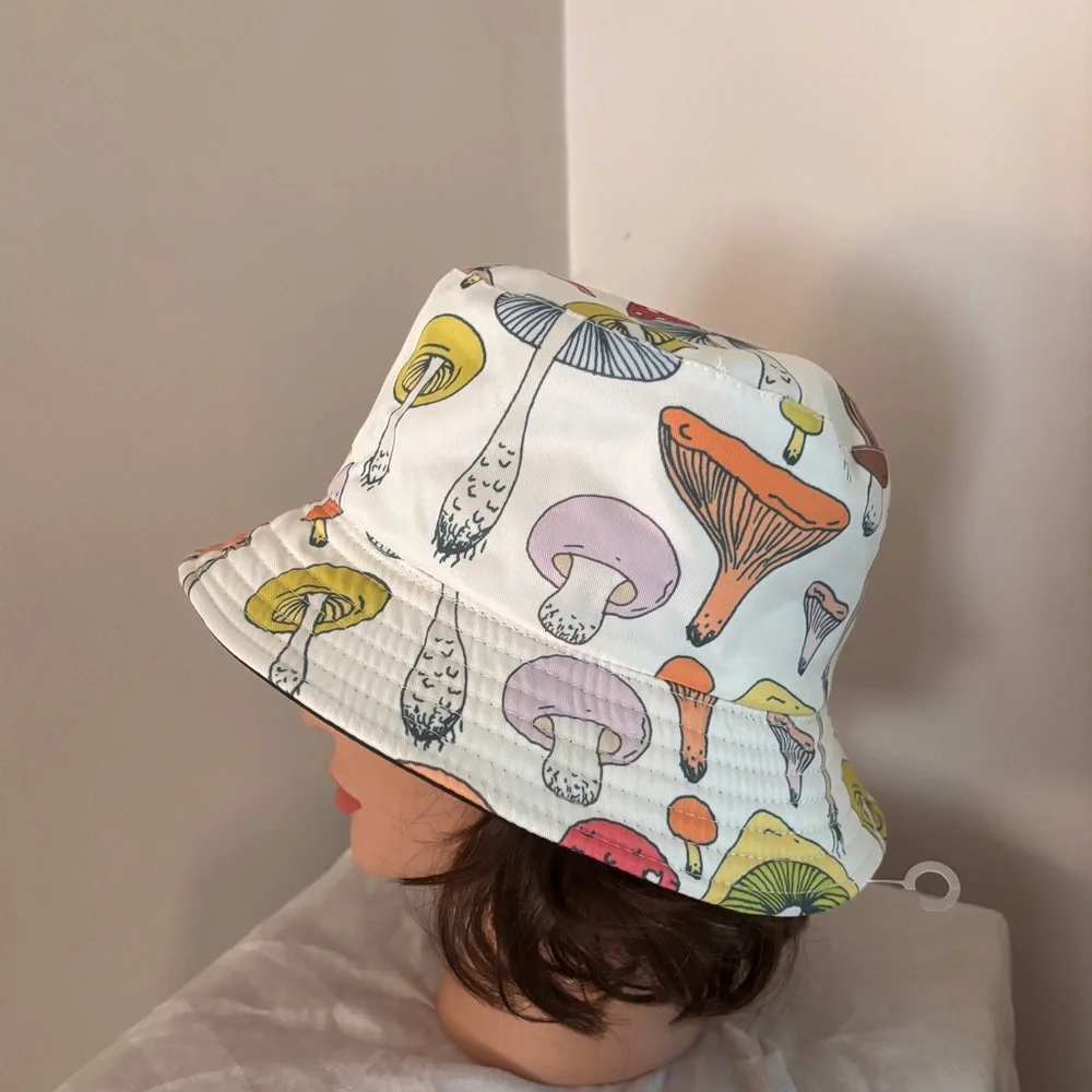 Mushroom Bucket Hat ( small rim ) One size